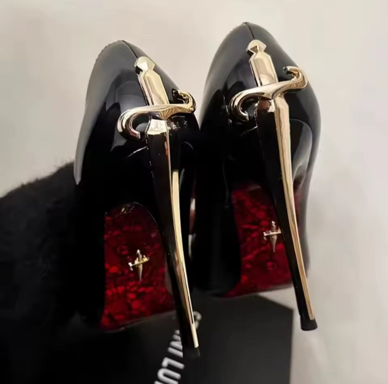 Obsidian Stiletto