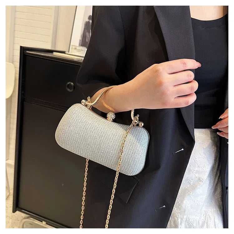 Luxury Vintage Chain Shoulder Bag — Elegant Satchel